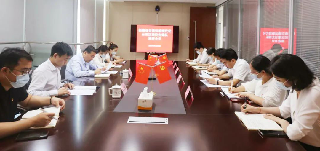 晁陽帶隊檢查指導(dǎo)太倉海運(yùn)黨支部工作