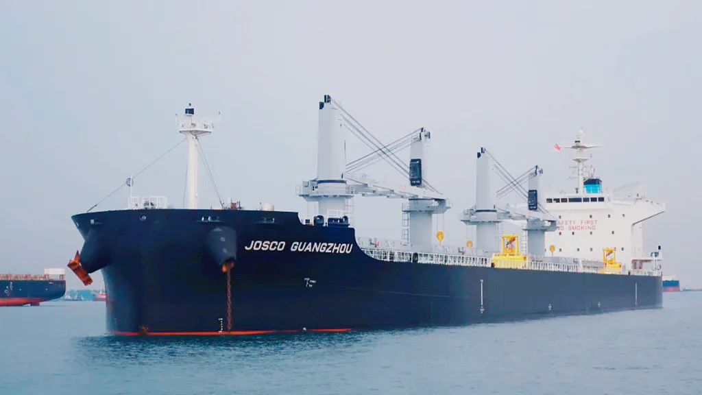 港航探秘 | 大海輪這樣“清底”，看著超解壓！