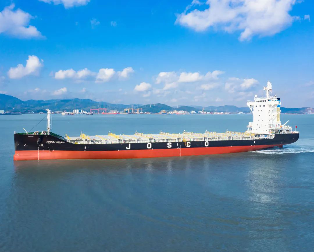 1100箱位“江遠(yuǎn)遠(yuǎn)慧”輪順利交付