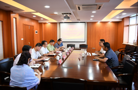 億海國(guó)際航運(yùn)來我司拜訪