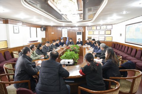 公司召開江蘇省外輪供應有限公司中層以上領導干部會議