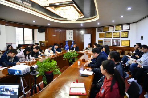 肩挑港航融合新使命 勇踏創(chuàng)新發(fā)展新征程 江蘇遠洋舉辦青年職工座談會