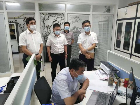 江蘇遠(yuǎn)洋遠(yuǎn)程檢查船舶疫情防控和安全生產(chǎn)工作 共筑疫情防控“水上長(zhǎng)城”