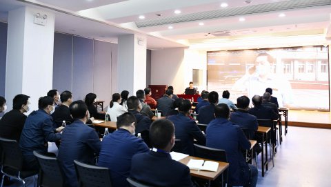 江蘇遠(yuǎn)洋召開(kāi)新《安全生產(chǎn)法》和新《海上交通安全法》宣貫培訓(xùn)暨安全工作會(huì)議