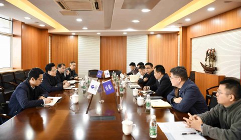 南京市商務(wù)局談?dòng)乱恍猩W臨江蘇遠(yuǎn)洋指導(dǎo)