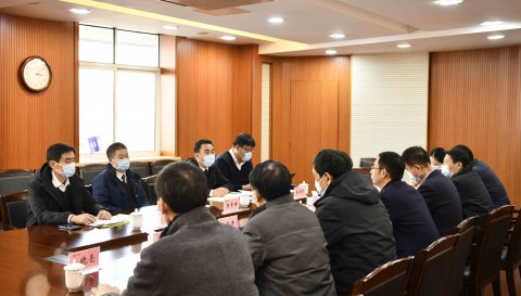 江蘇海事局黨組成員、副局長(zhǎng)王秀峰檢查指導(dǎo)江蘇遠(yuǎn)洋安全生產(chǎn)和疫情防控工作