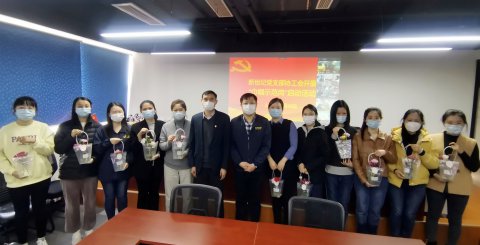 巾幗不讓須眉,紅顏更勝兒郎——新世紀(jì)“巾幗示范崗”正式啟動(dòng)